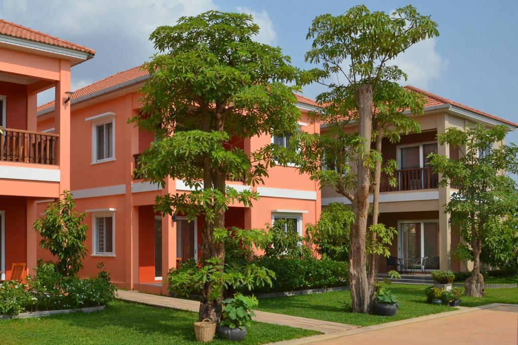 Les Residences Yen Dy Angkor Сіємреап Екстер'єр фото